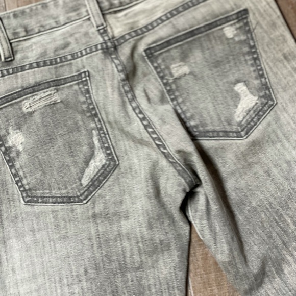 BIRD BY JUICY COUTURE DISTRESSED GRAY JEANS - Picture 4 of 9